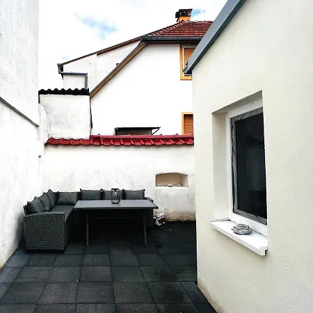 Haeuschen Am Plenzer 別荘 インゲルハイム・アム・ライン