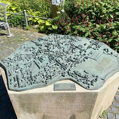 Haeuschen Am Plenzer * インゲルハイム・アム・ライン