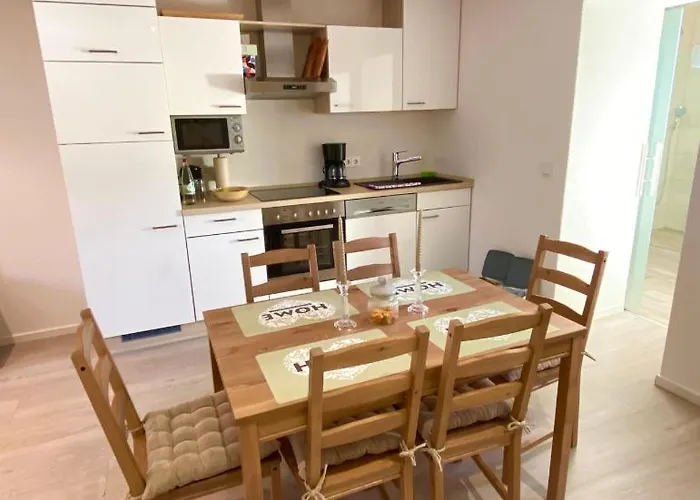 Haeuschen Am Plenzer *